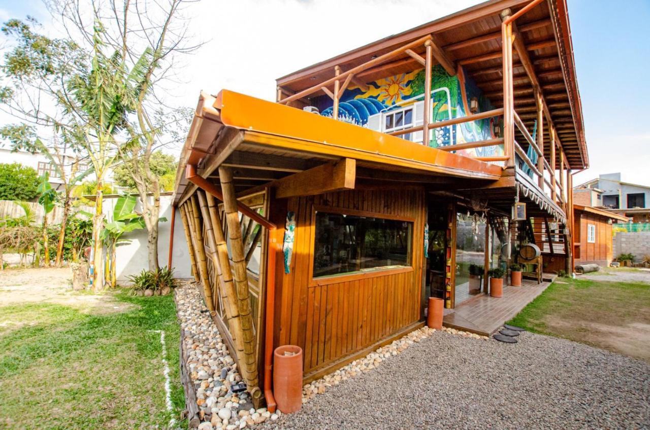 Hostel Quintal Do Rosa プライア・ド・ローザ エクステリア 写真